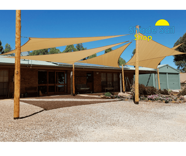 16.4ft x 22.9ft x 22.9ft SAND Triangle The Shady Lady Range