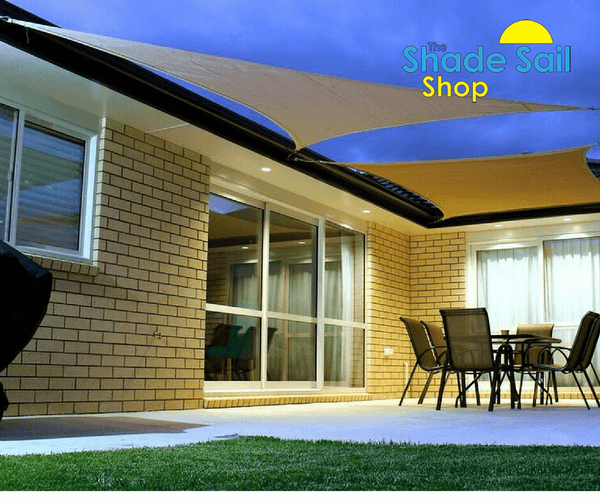 16.4ft x 22.9ft x 22.9ft SAND Triangle The Shady Lady Range