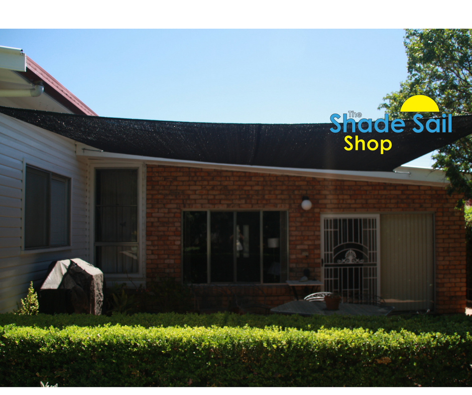 9.8ft x 13.1ft Rectangle BLACK The Shady Lady Range