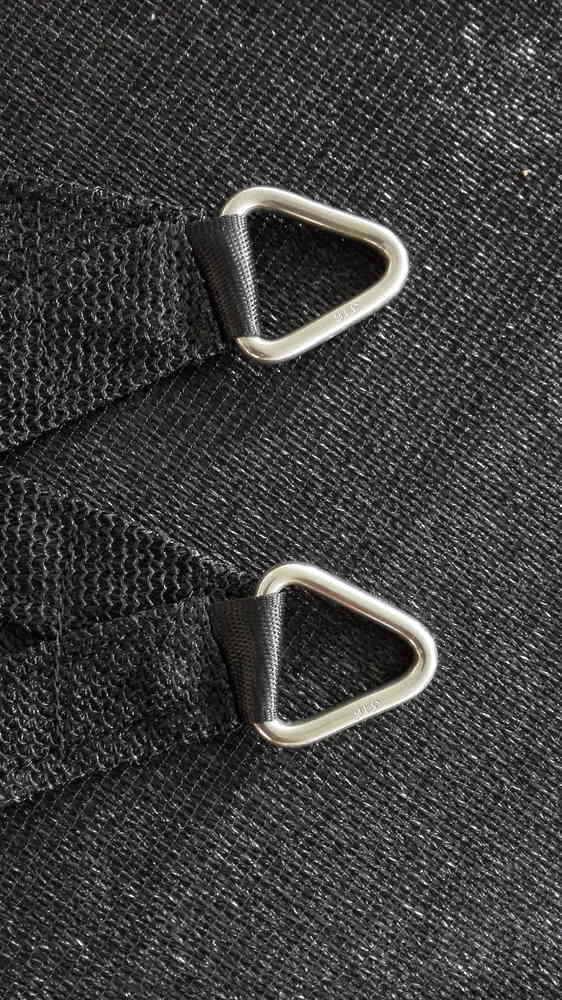 19.6ft x 26.2ft x 29.5ft BLACK Triangle The Shady Lady Range